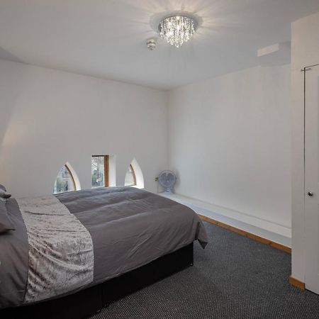 Elegant Church Conversion Close To Blackpool Tower Exterior photo